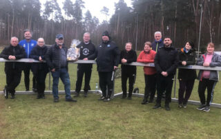 Übergabe 2 Walking Football Tore
